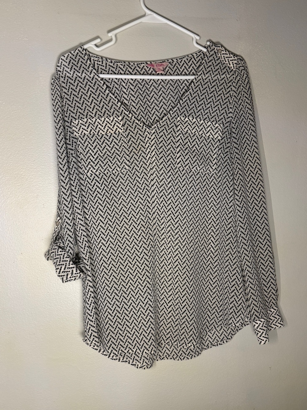 Candie's Black & White Chevron V-Neck Blouse